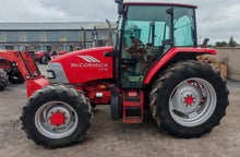 Load image into Gallery viewer, 2002 McCormick CX90