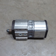 Load image into Gallery viewer, Hydraulic pump 5455-6470 Etc