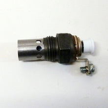 Load image into Gallery viewer, Heater plug 35 4 cylinder (intake)
