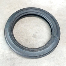 Load image into Gallery viewer, T20 front tyre