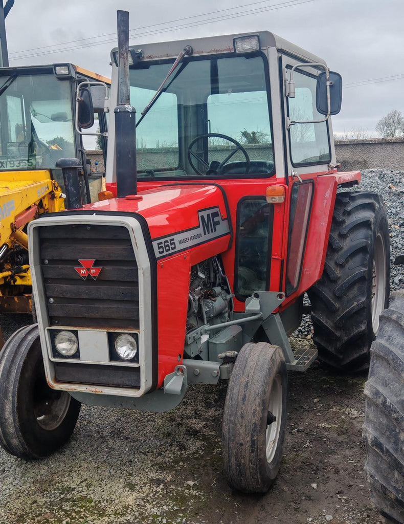 1978, MF 565 2wd