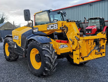 Load image into Gallery viewer, 2018 JCB 526-56 AGRI PLUS