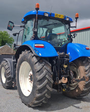 Load image into Gallery viewer, 2010, New Holland T6090