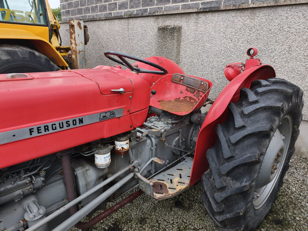 MF 135 Swept axle