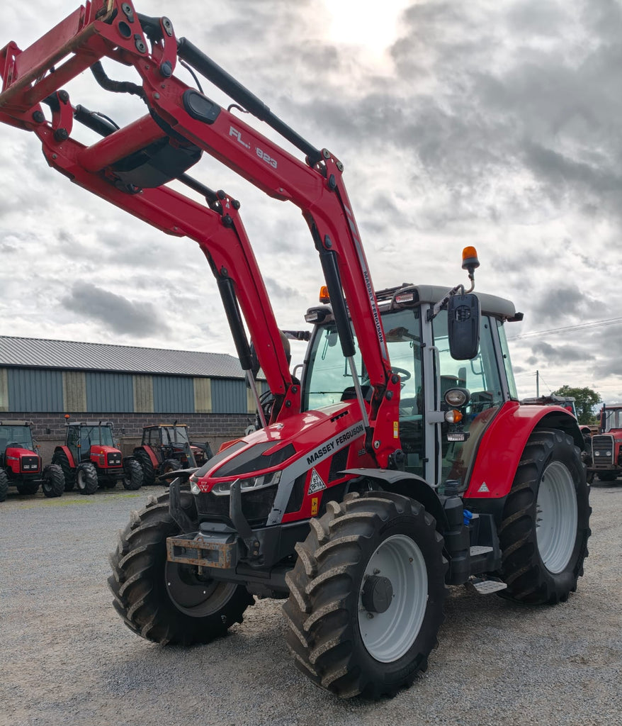 2022 MF 5S.135