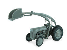 Load image into Gallery viewer, Ferguson TEA20 Model