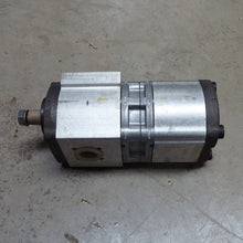 Load image into Gallery viewer, Hydraulic pump 3060-3080 Etc (Genuine)