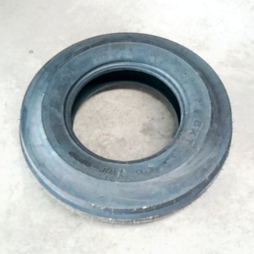290-590 front tyre