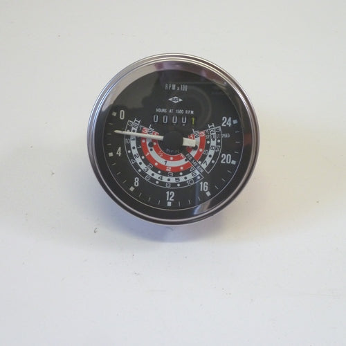 35 3 cylinder Speedo clock